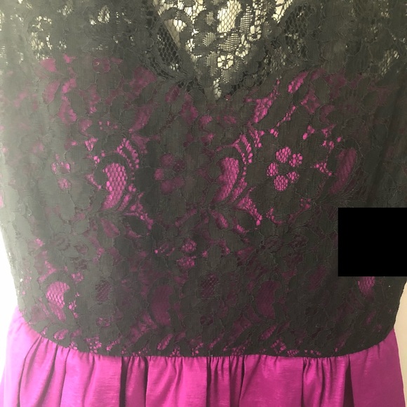 Formal Dress - Picture 4 of 4